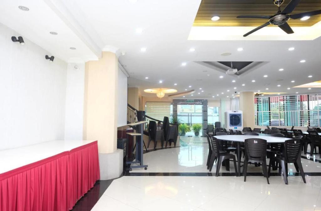 Rayyan Soffea Hotel Кота-Бару Экстерьер фото